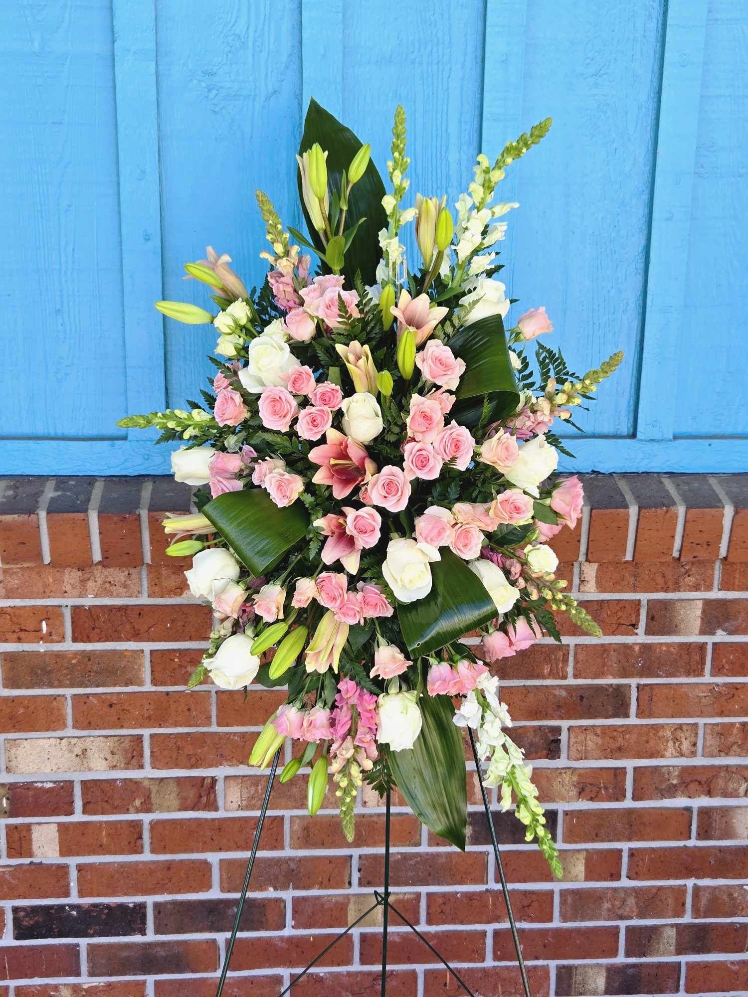 Passionate Pink Standing Spray
