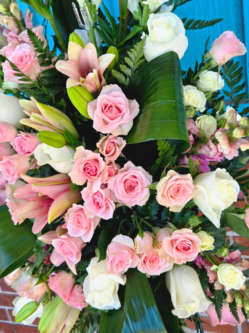 Passionate Pink Standing Spray