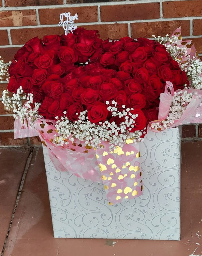 150 Red Roses