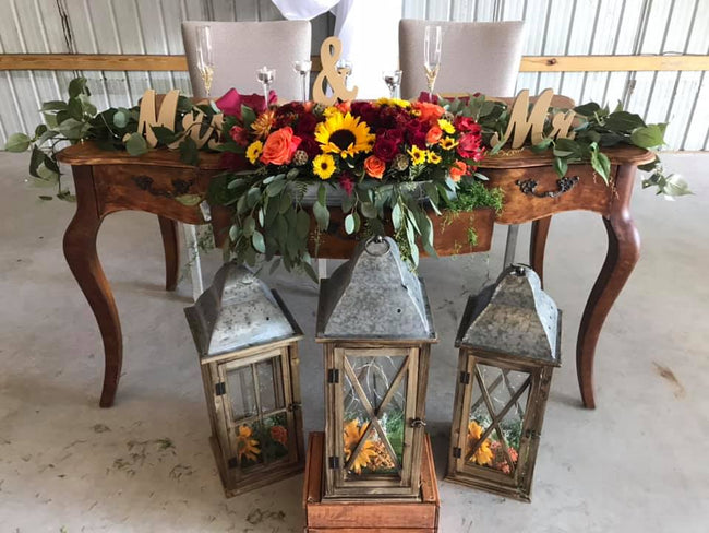Fall Theme Sweat Heart Table